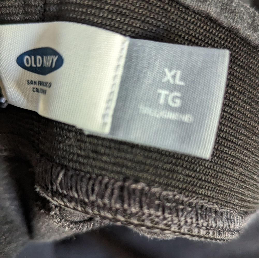 Old Navy pants - Picture 4 of 5